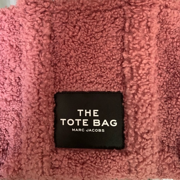 The tote bag - Picture 2 of 3